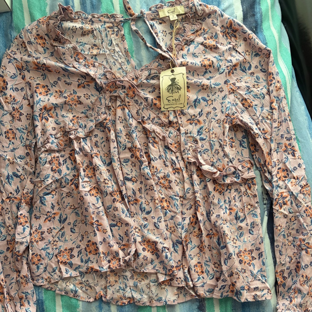 Easel Light Pink Floral Tie In The Back Blouse